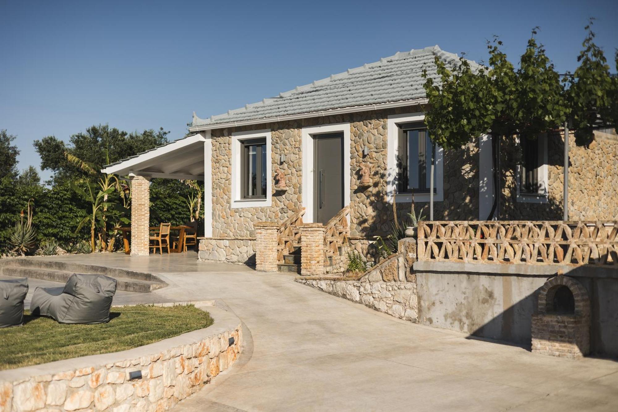 Binios Villa - Private Pool, Walking Distance From The Beach วาซิลิคอส ภายนอก รูปภาพ